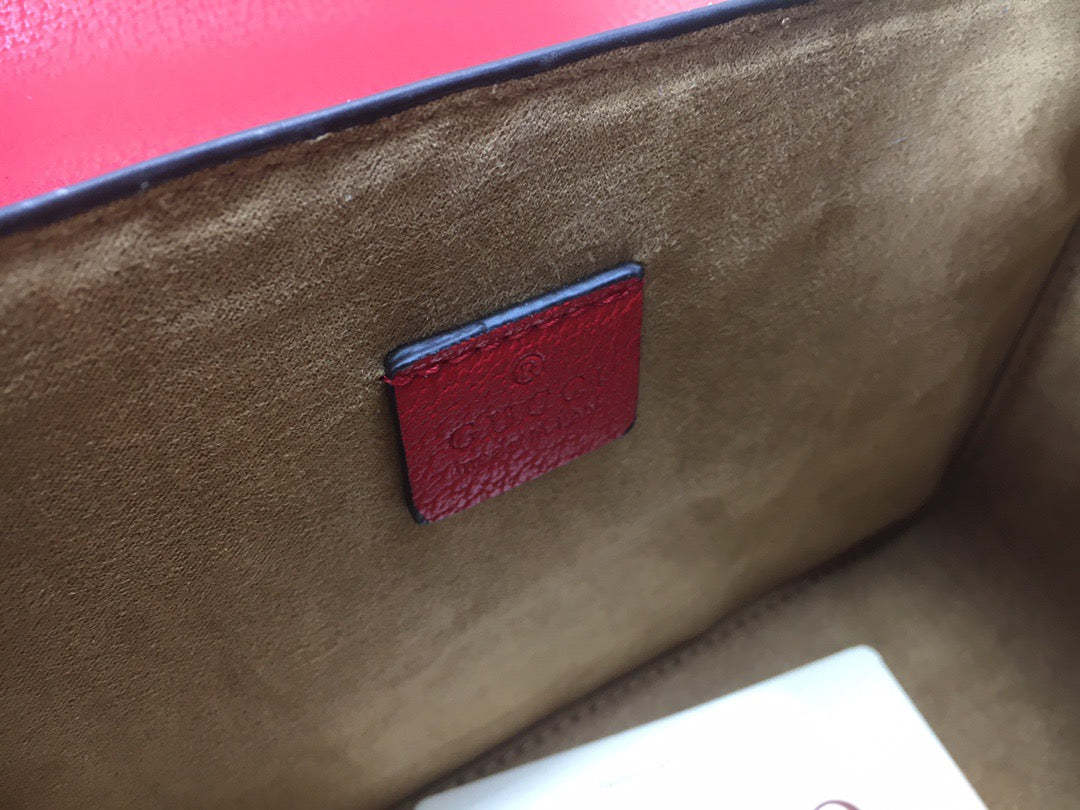 GC353   9.5x6.7x3.9inch