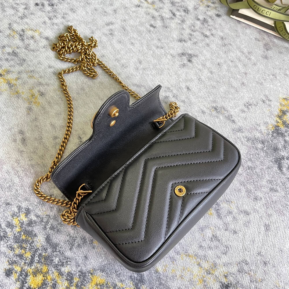 gg-marmont-matelasse-leather-super-mini-bag-5792