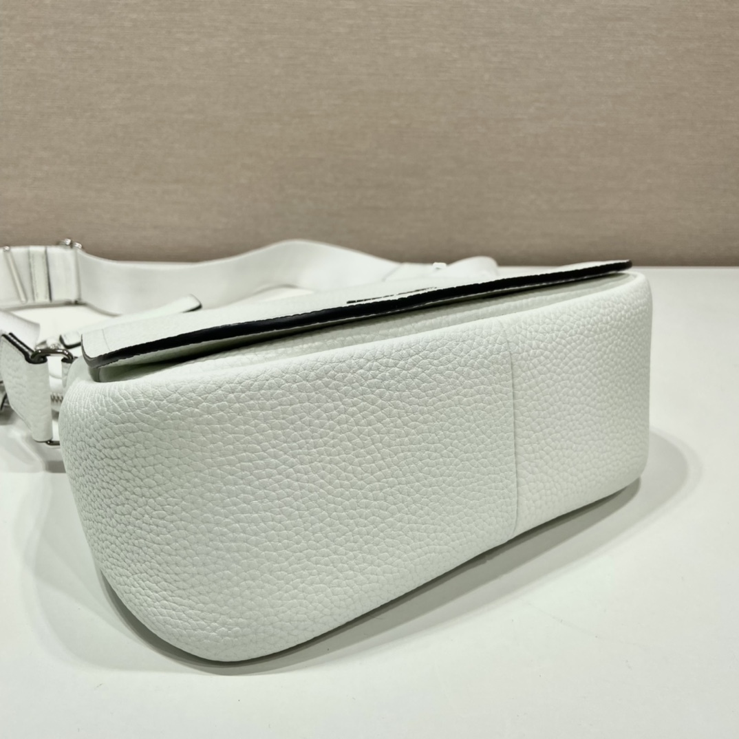 Pra Shoulder Bag White For Women, Women's Bags 8.6in/22cm