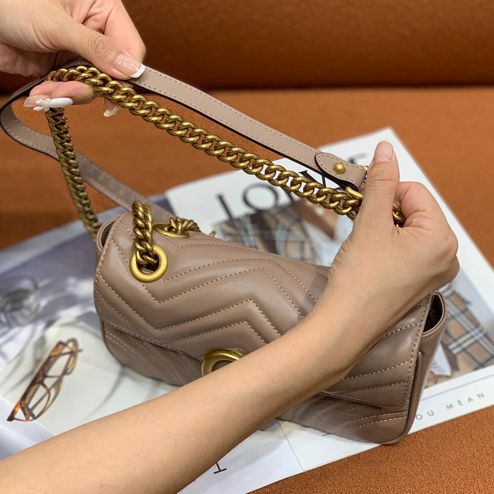 GG Marmont small shoulder bag