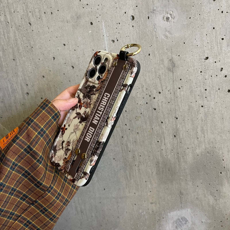 cd-maple-leaf-wristband-iphone-case-4808