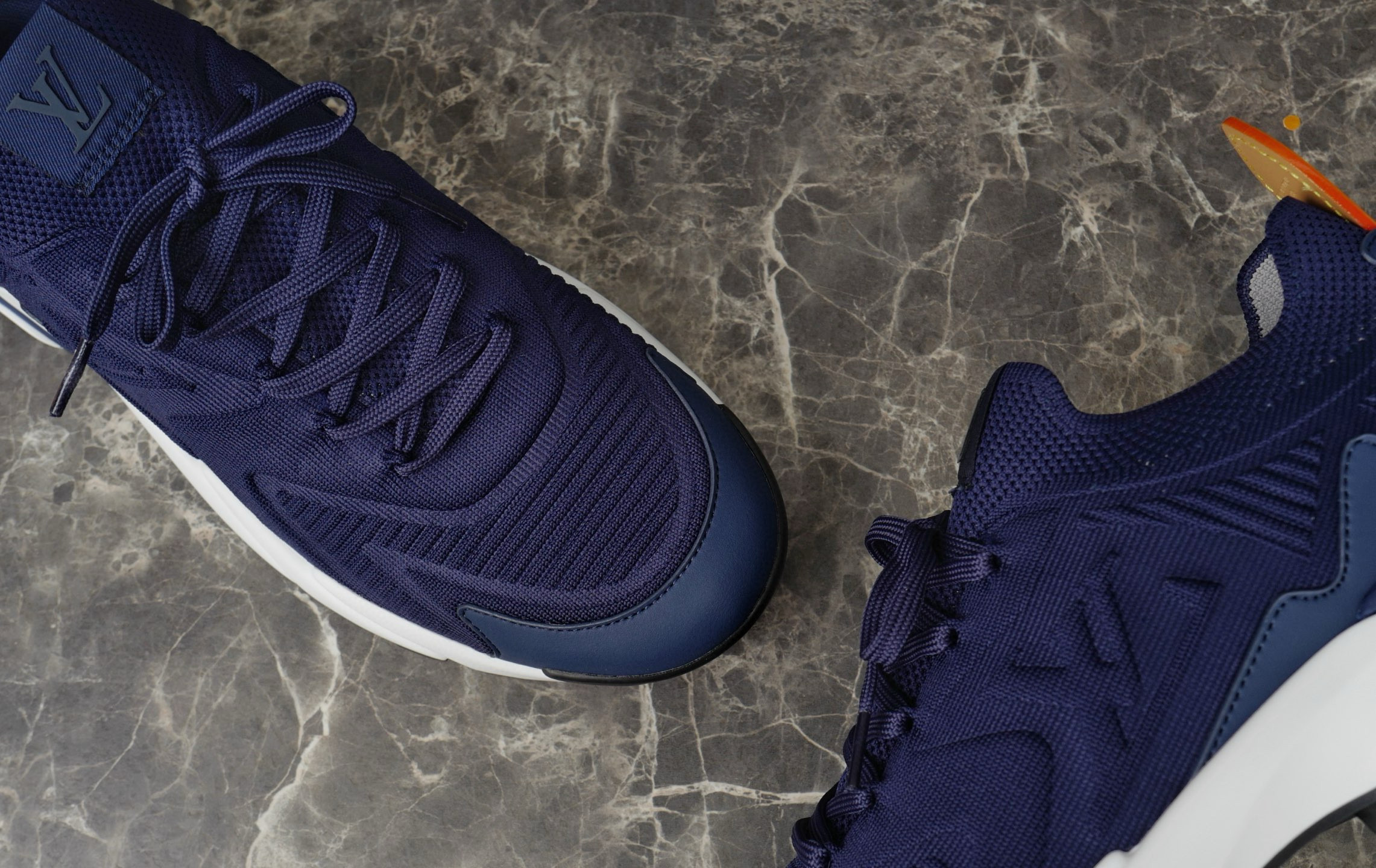 louis-vuitton-sneaker-lsvt1513-6732