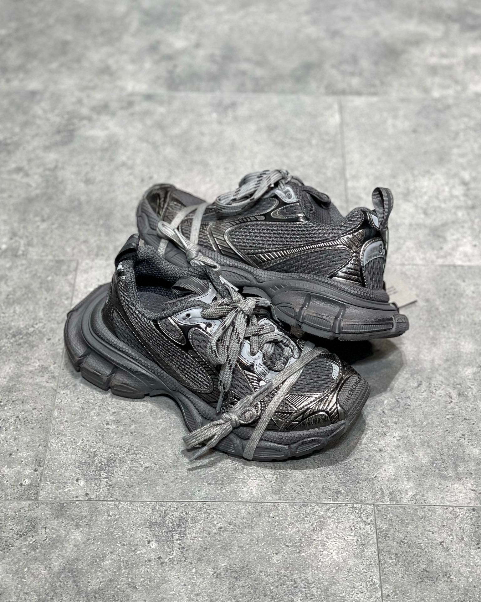 3xl-sneaker-blnc1166-2645