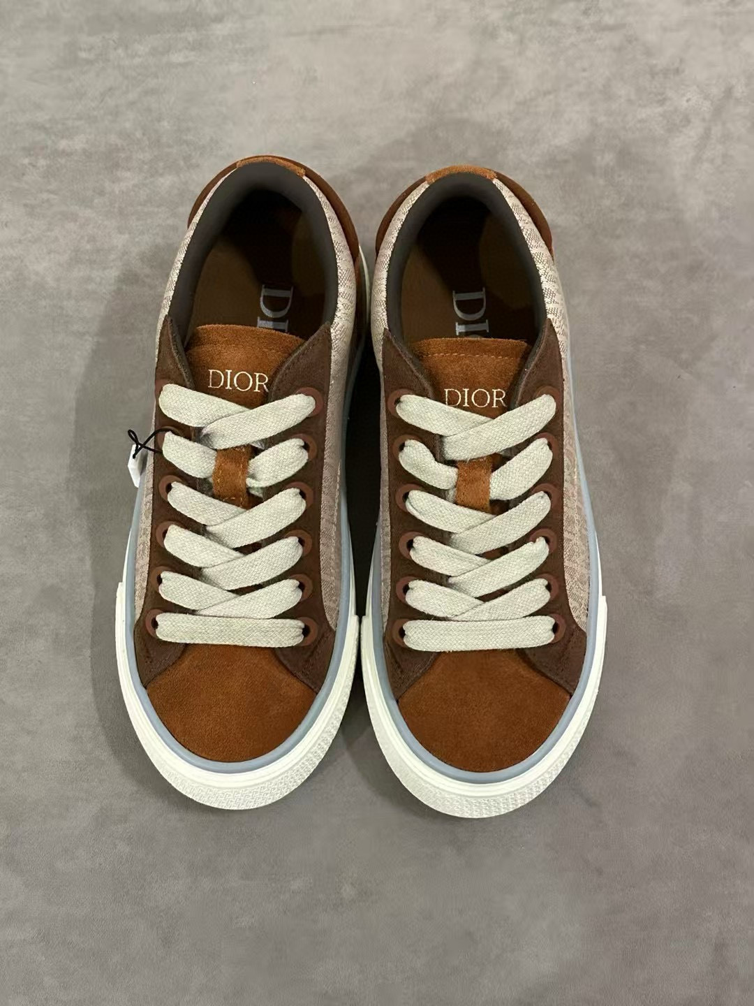 dior-b33-sneaker-dior1327-450