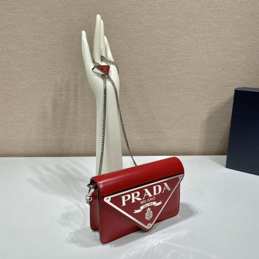 Pra Brushed Shoulder Bag Red For Women, Women's Bags 6.7in/17cm 1BH189_ZO6_F02SB_V_5KO