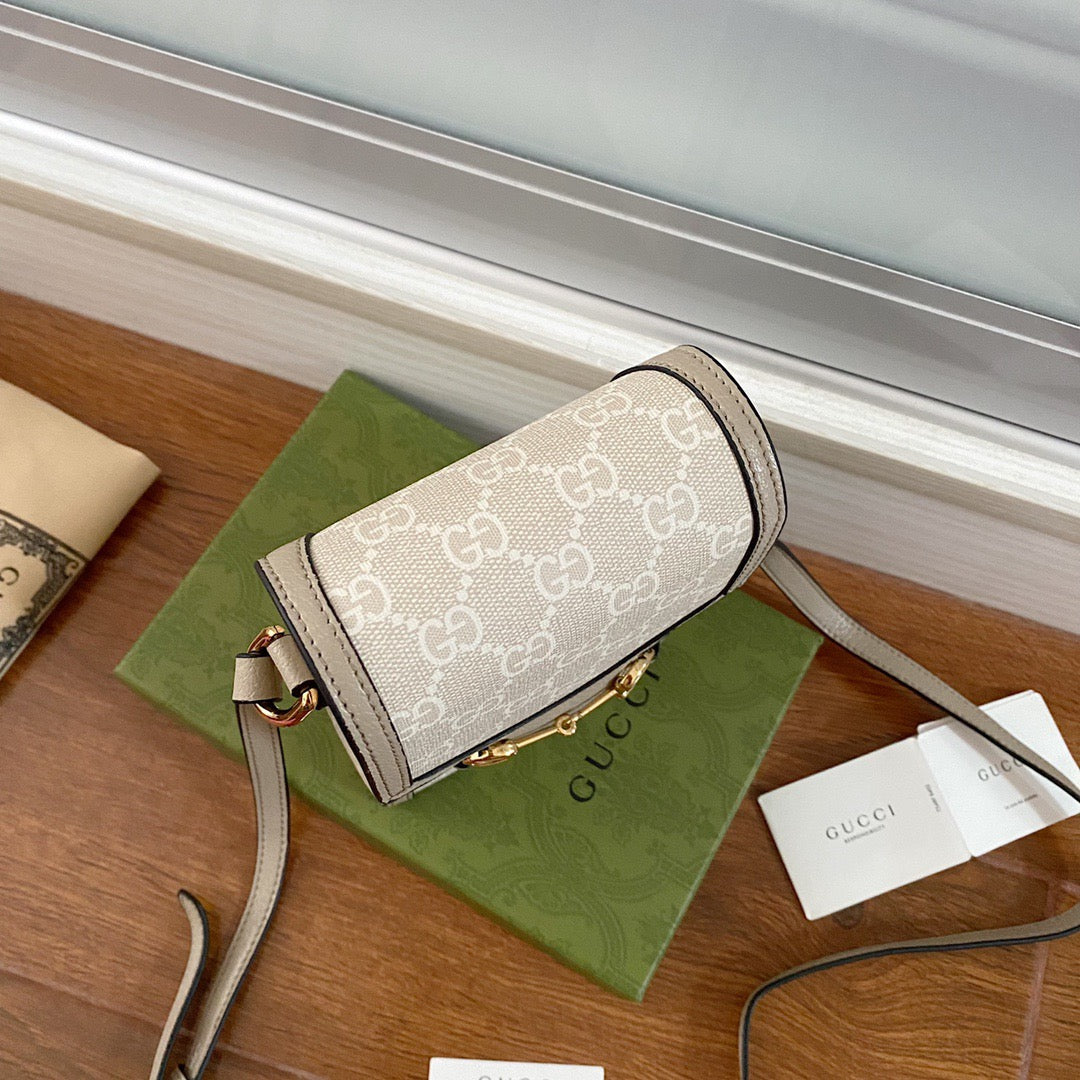 GC435 Horsebit 1955 mini bag / 4.5"W x 6.7"H x 1.6"D