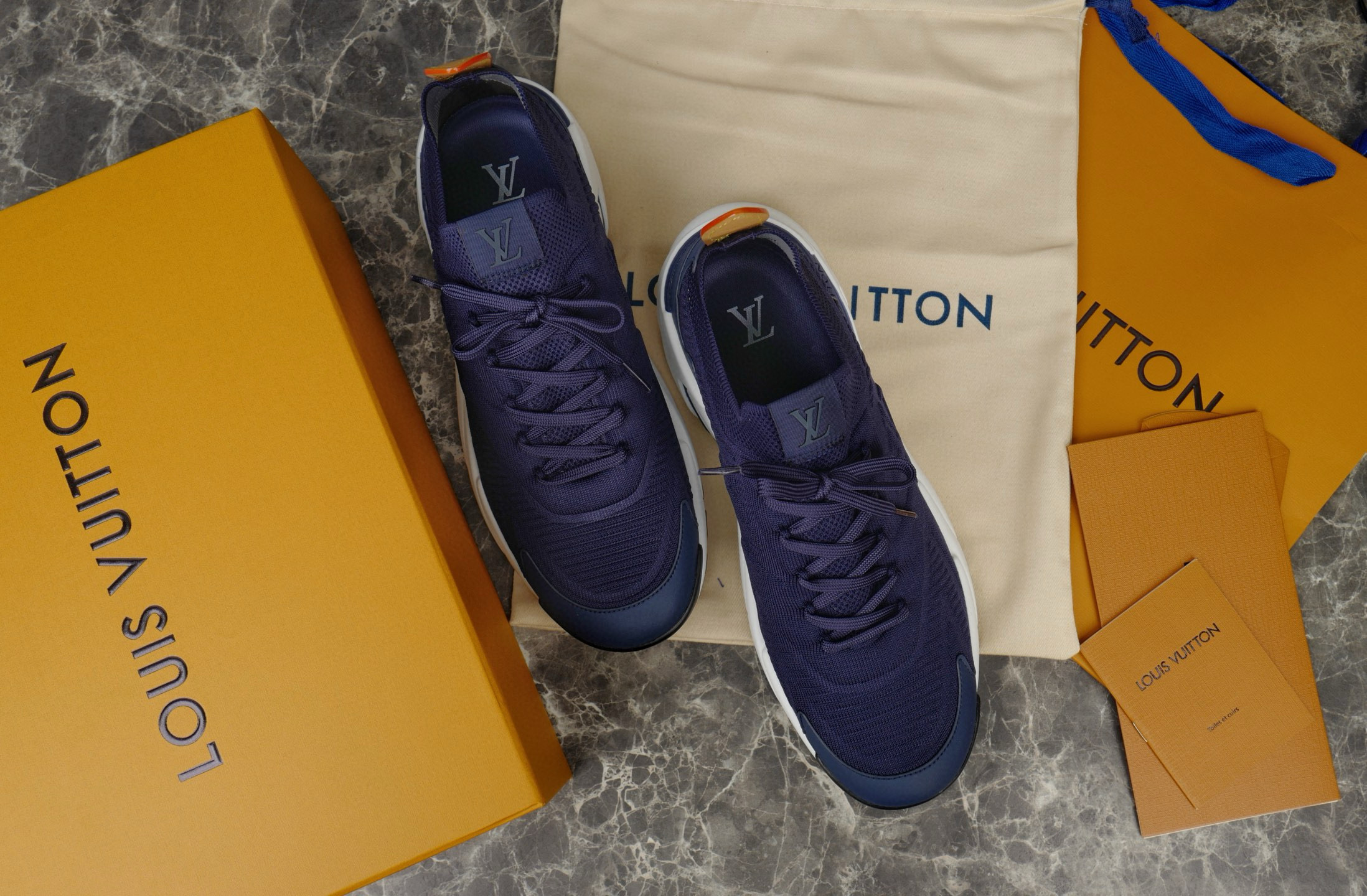 louis-vuitton-sneaker-lsvt1513-6732