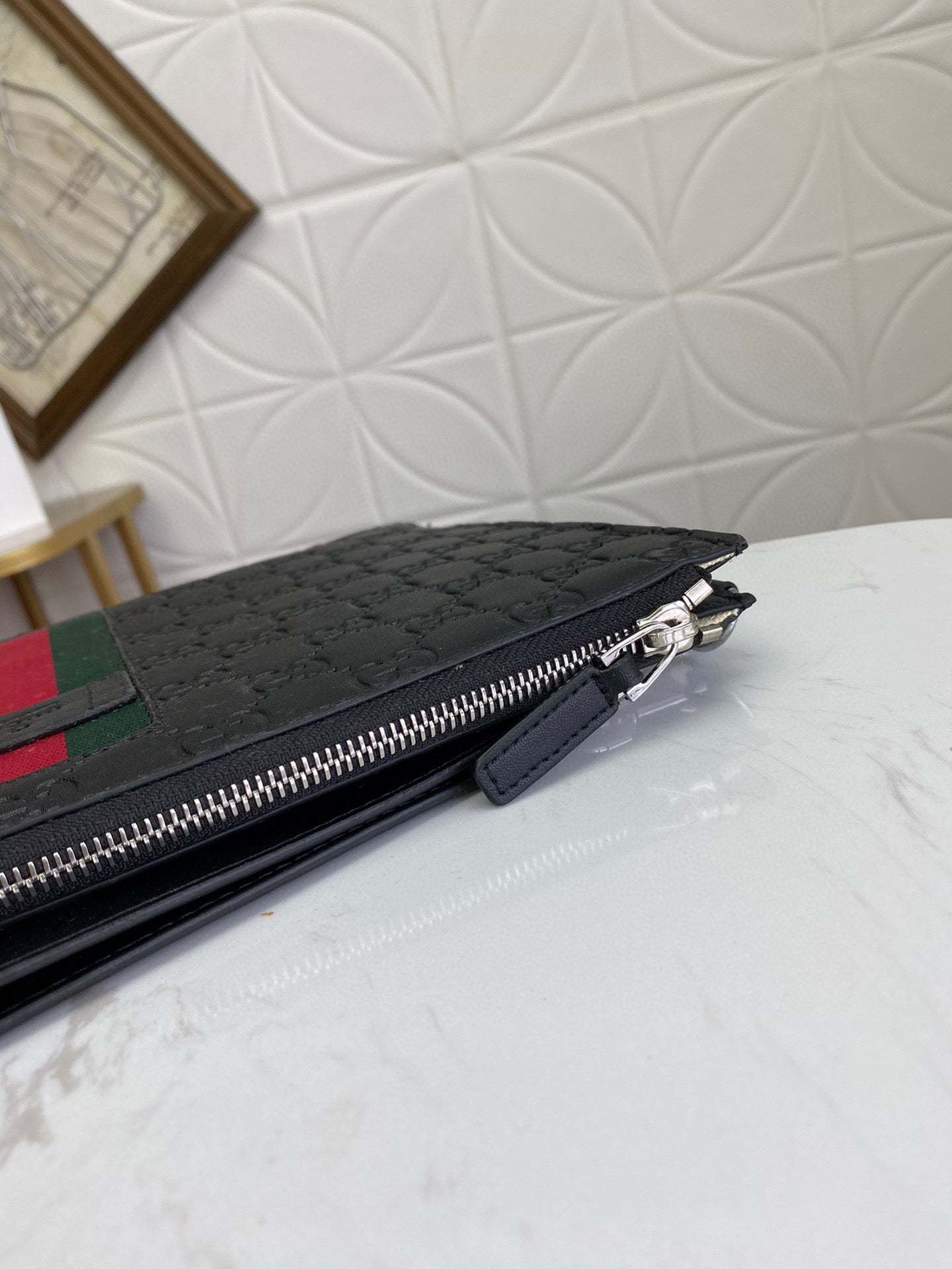 GC241  12x8.3x0.6inch