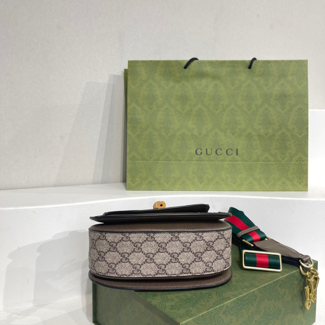 gc379-8-3x5-9x2-8inch-1962