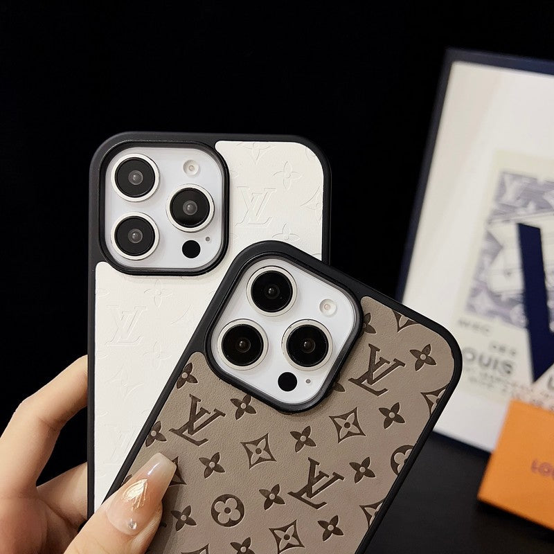 lou-brown-hand-chain-iphone-case-2689