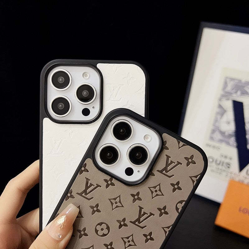 lou-brown-hand-chain-iphone-case-2689