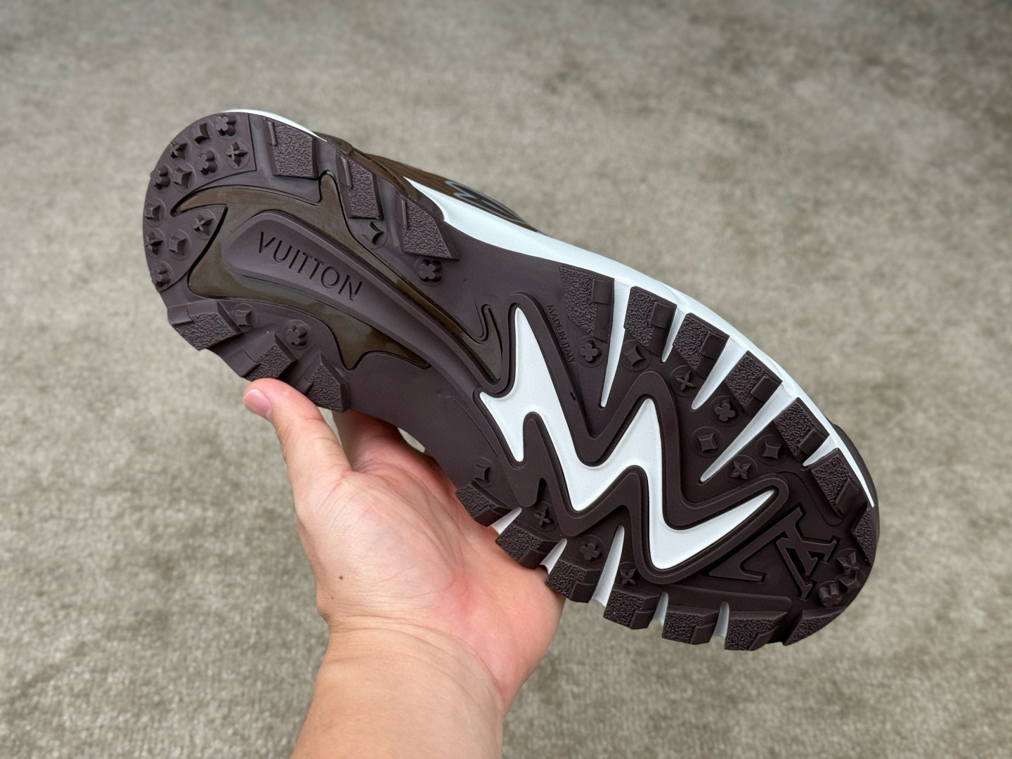 louis-vuitton-sneaker-lsvt1512-3013