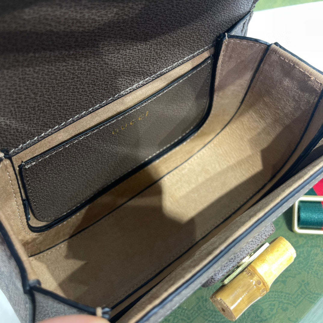 gc379-8-3x5-9x2-8inch-1962