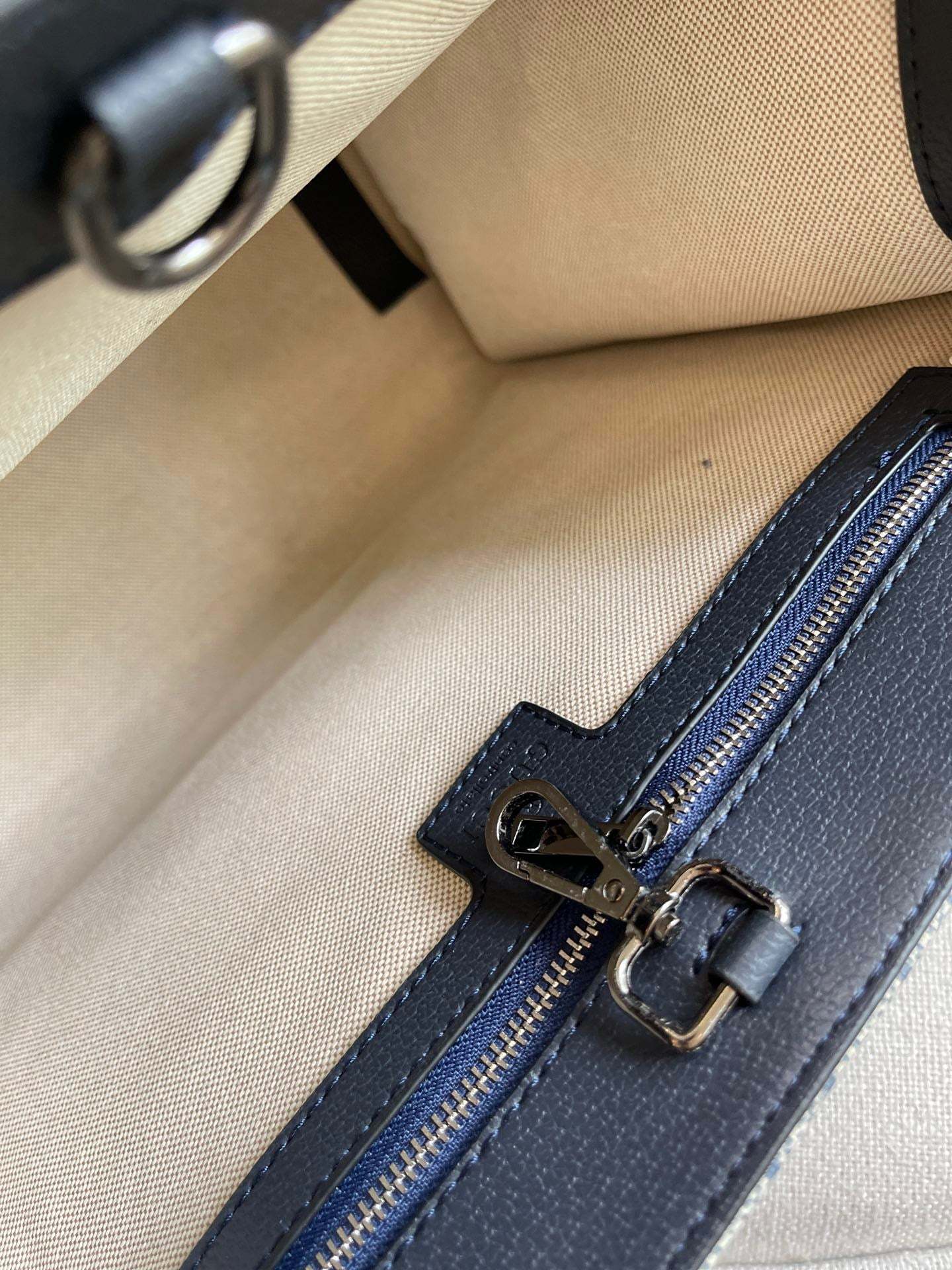 gc460-mini-small-tote-bag-with-interlockinggg-462