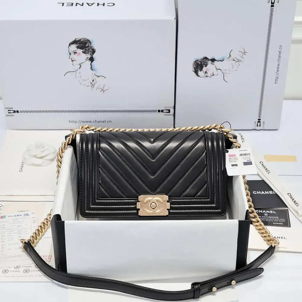 CHEVRON BOY CC HANDBAG