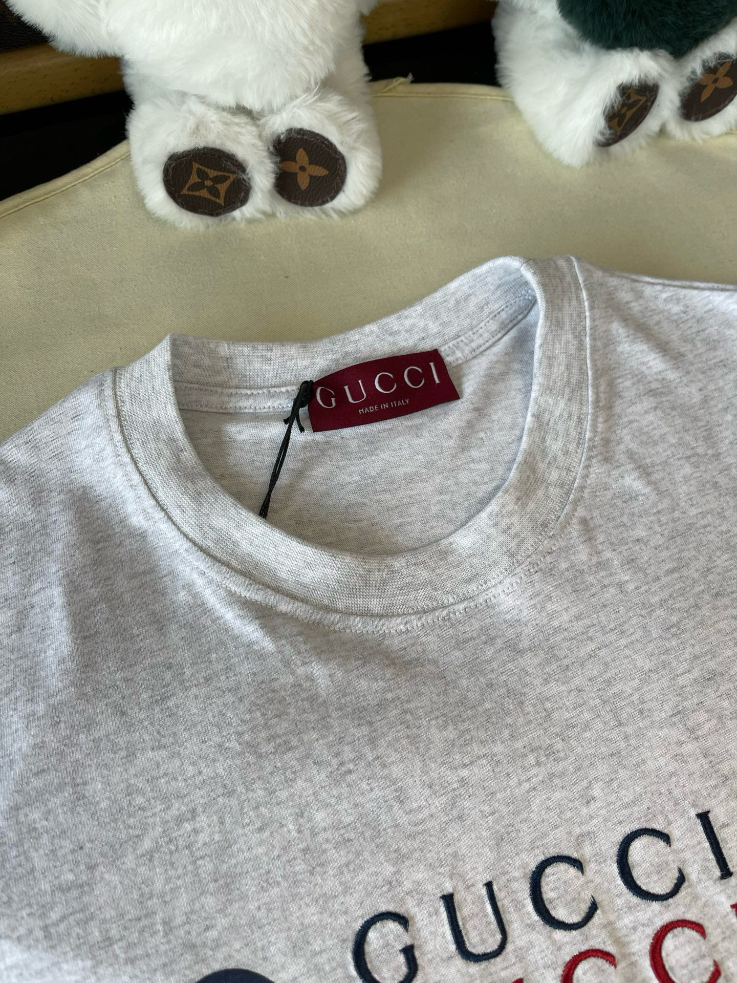gucci-t-shirt-tshp3500-7467