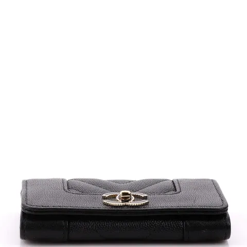 CC Mademoiselle Vintage Flap Card Case Chevron Caviar