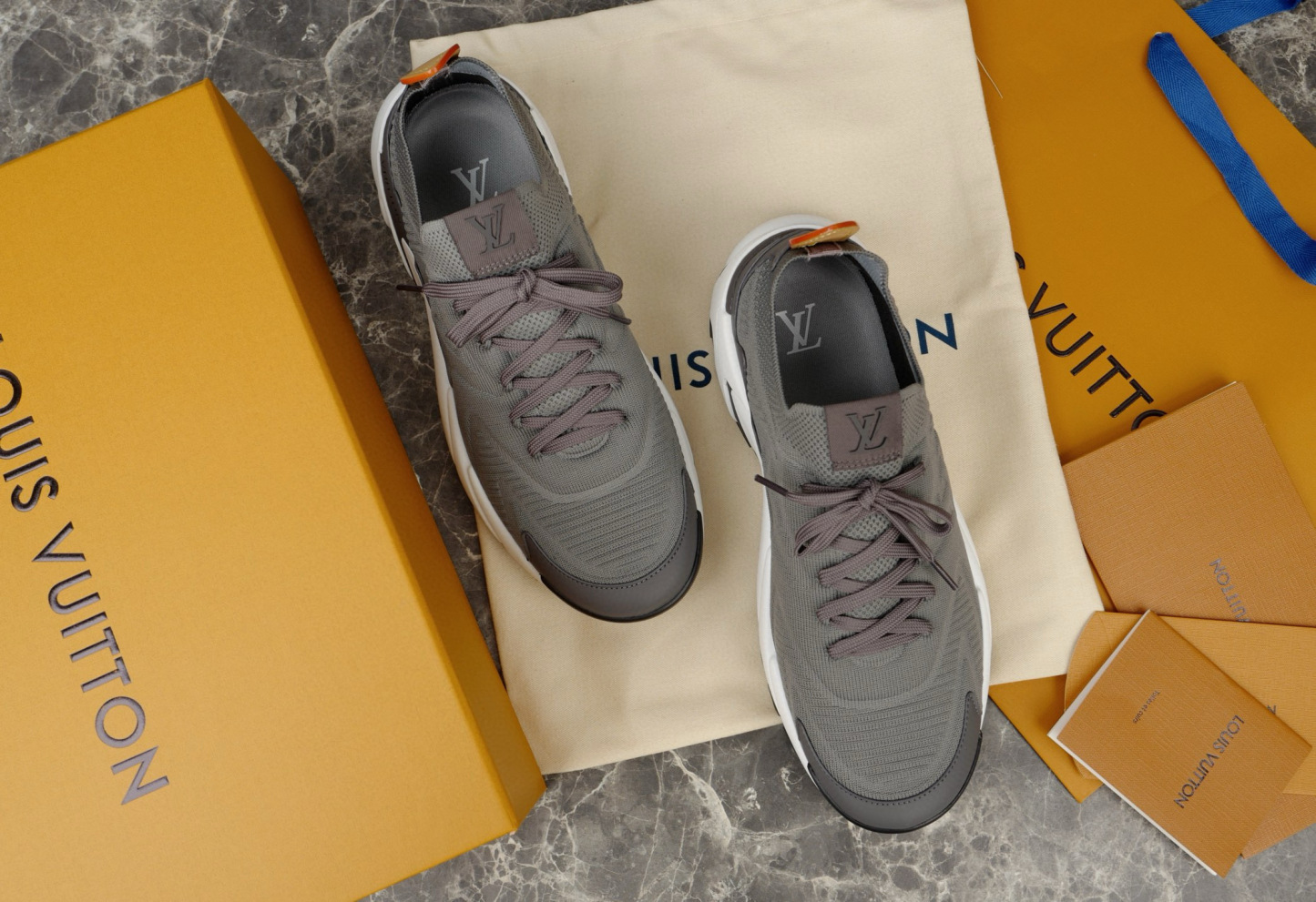 louis-vuitton-sneaker-lsvt1514-7841