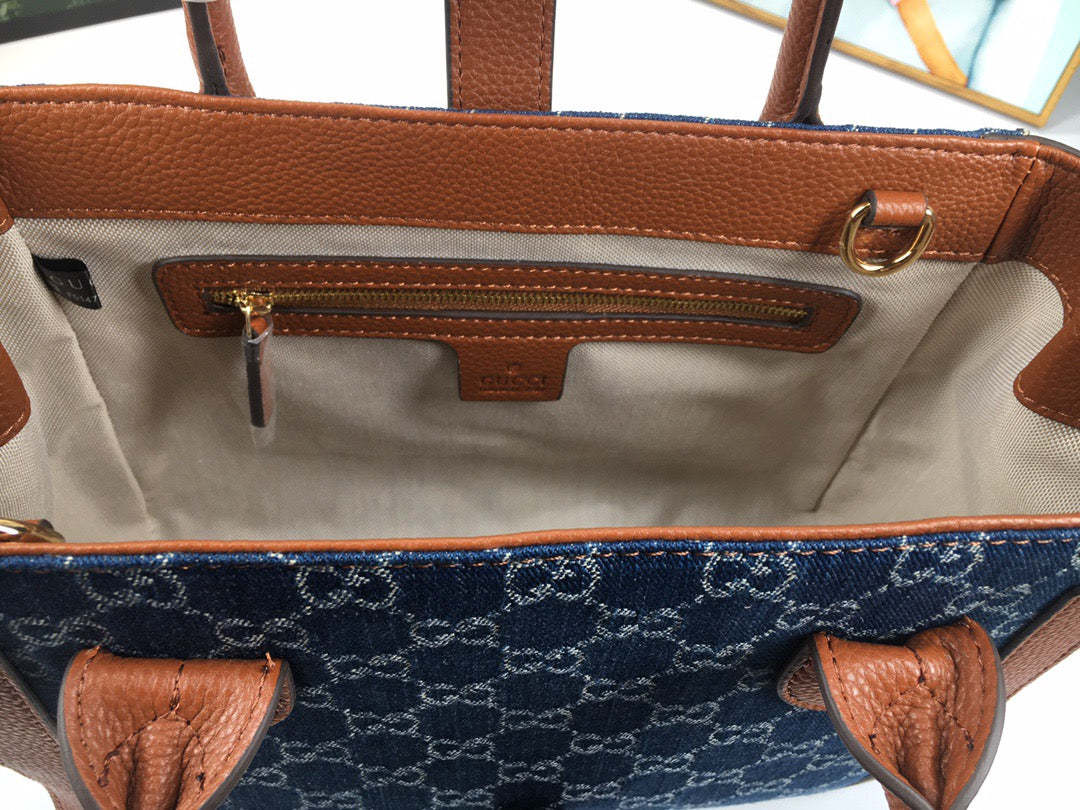 GC302  11.8x9.5x4.7inch