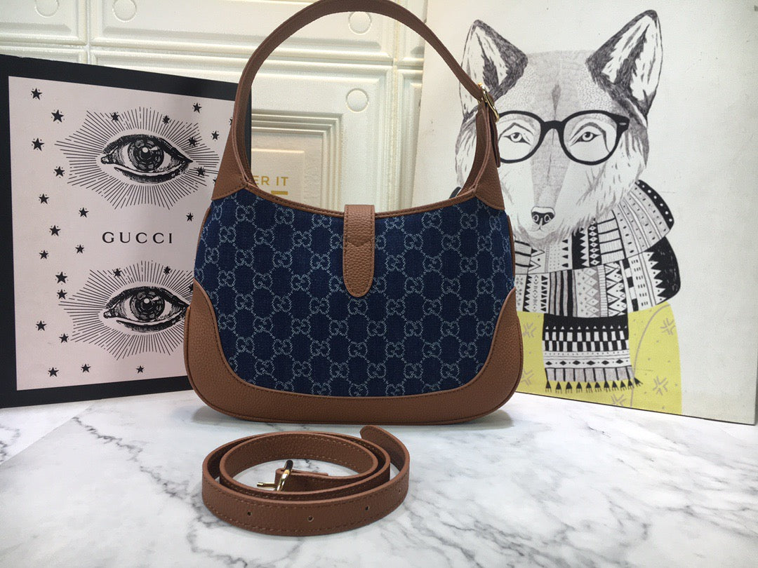 GC312  11x7.5x1.8inch