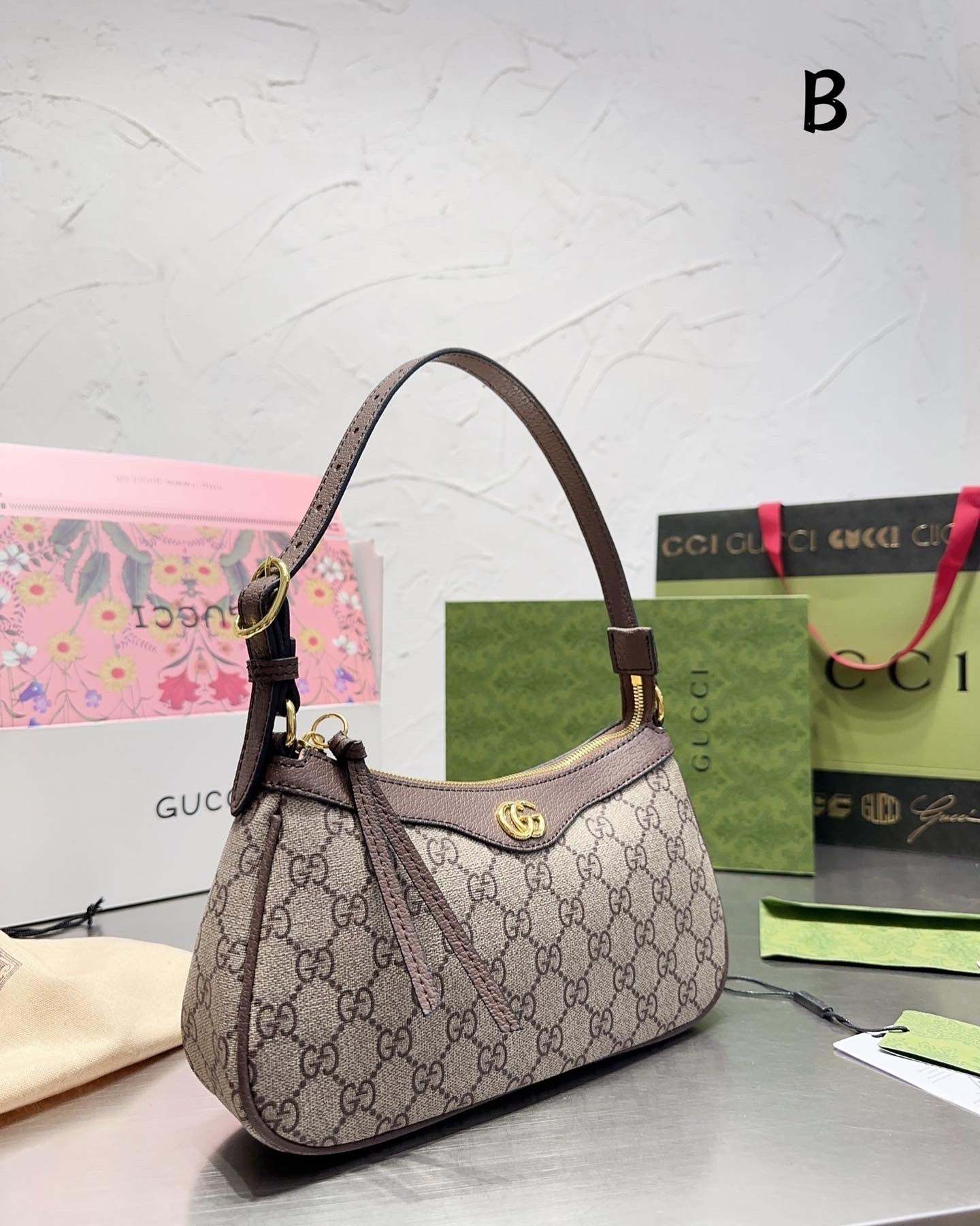 gc452-ophidia-gg-small-handbag-9-8-quot-w-x-5-9-quot-h-x-2-5-quot-d-8881
