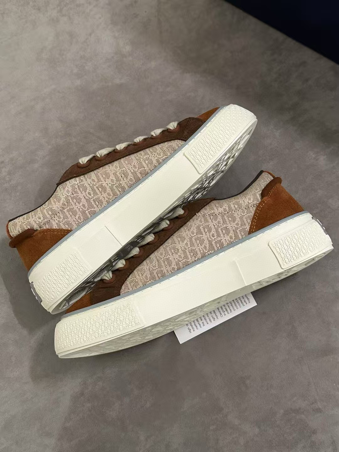 dior-b33-sneaker-dior1327-450