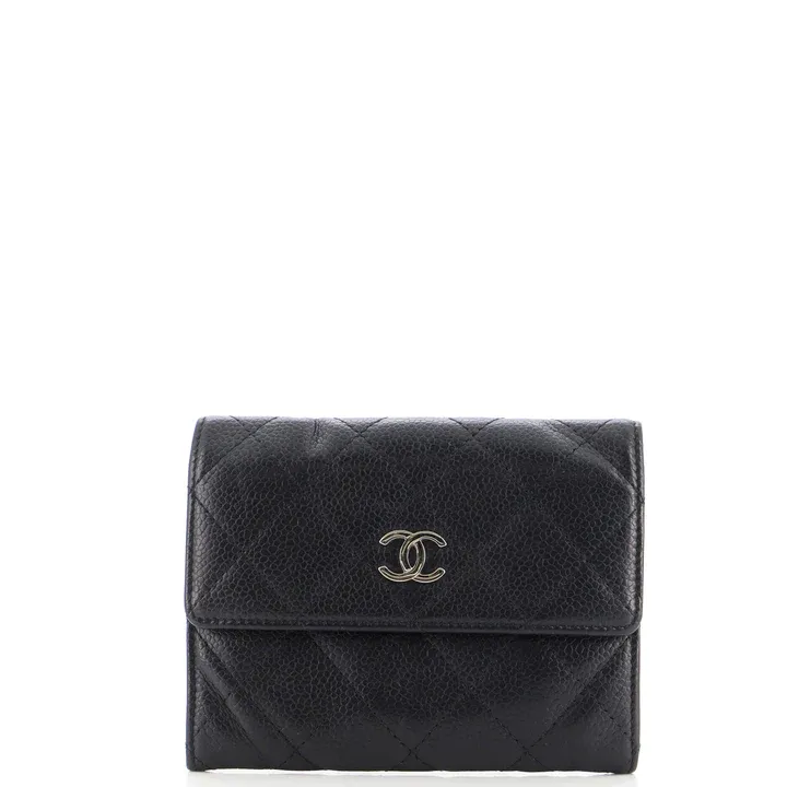 cc-compact-wallet-quilted-caviar-4540