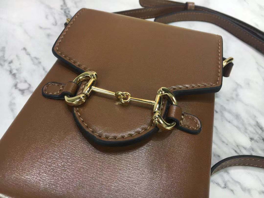 GC259   4.5x6.7x1.6inch