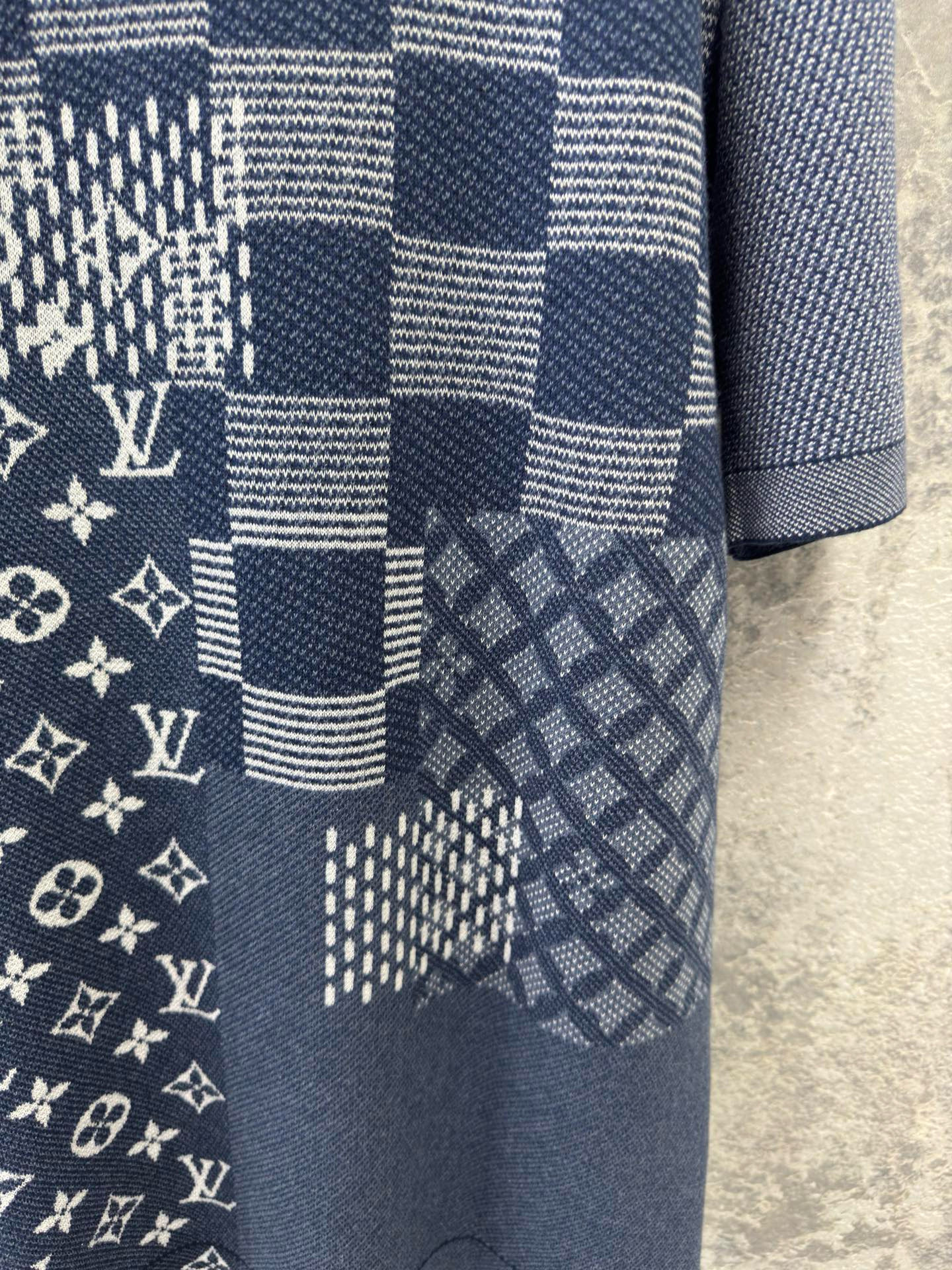 louis-vuitton-t-shirt-tshp3493-7491