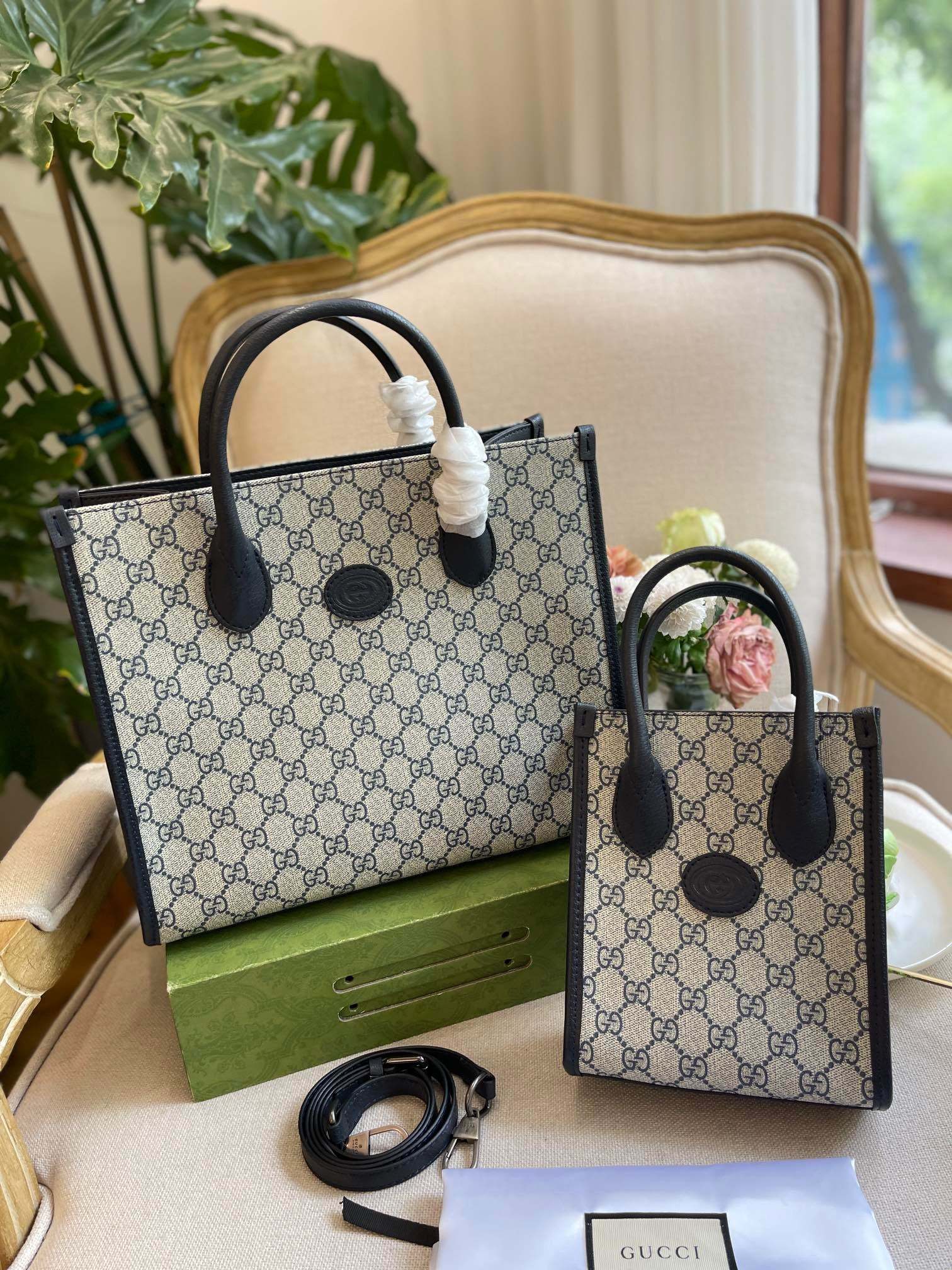 gc460-mini-small-tote-bag-with-interlockinggg-462