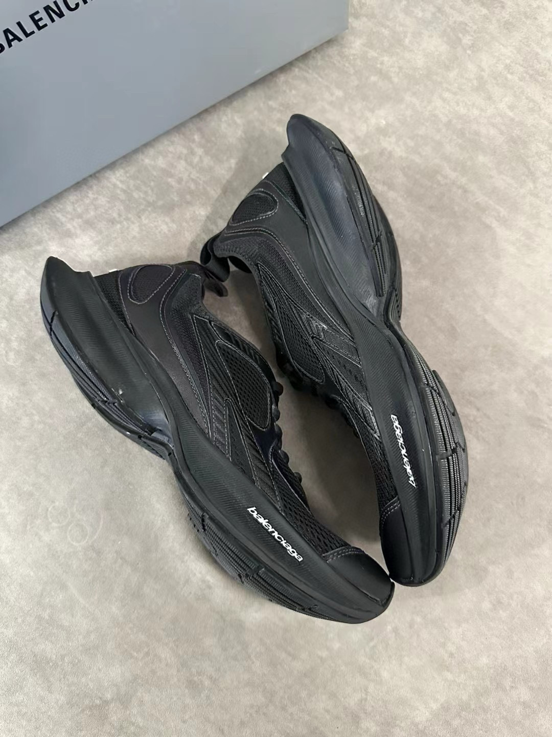balenciaga-sneaker-blnc1195-2820