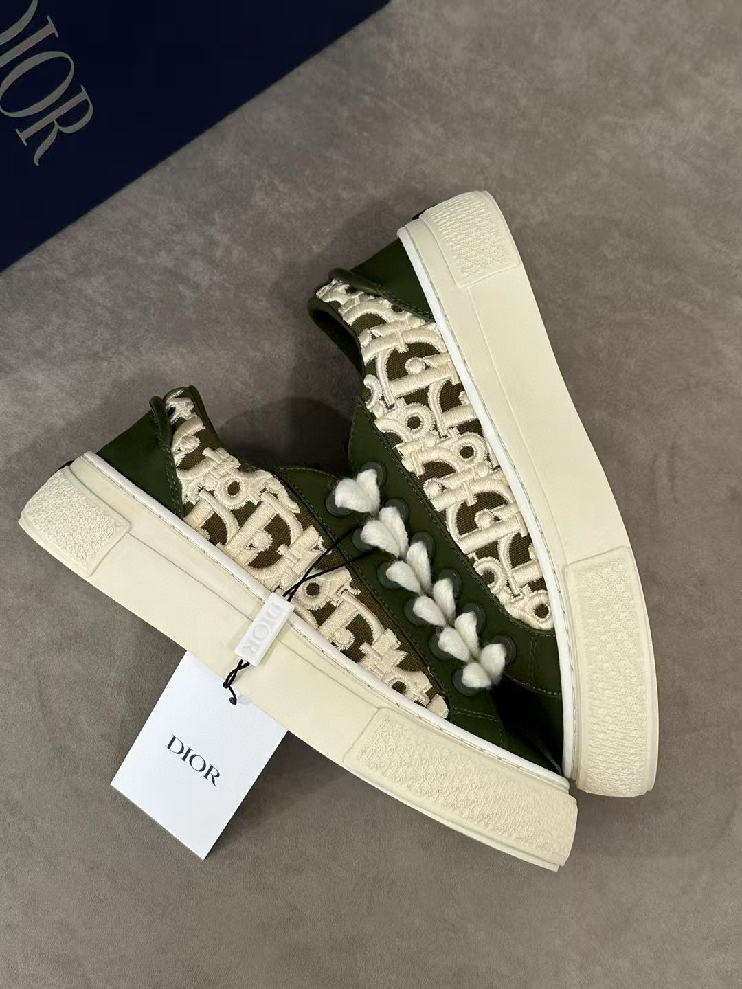 dior-b33-sneaker-dior1334-3555