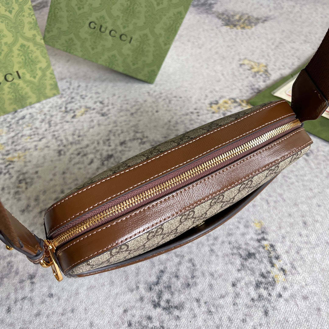 GC357  10x7.9x2.4inch