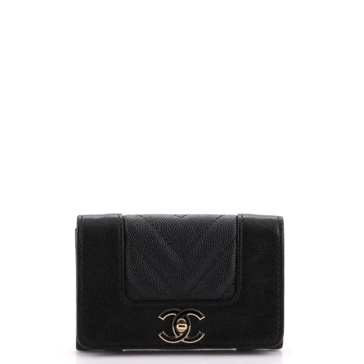 cc-mademoiselle-vintage-flap-card-case-chevron-caviar-5859