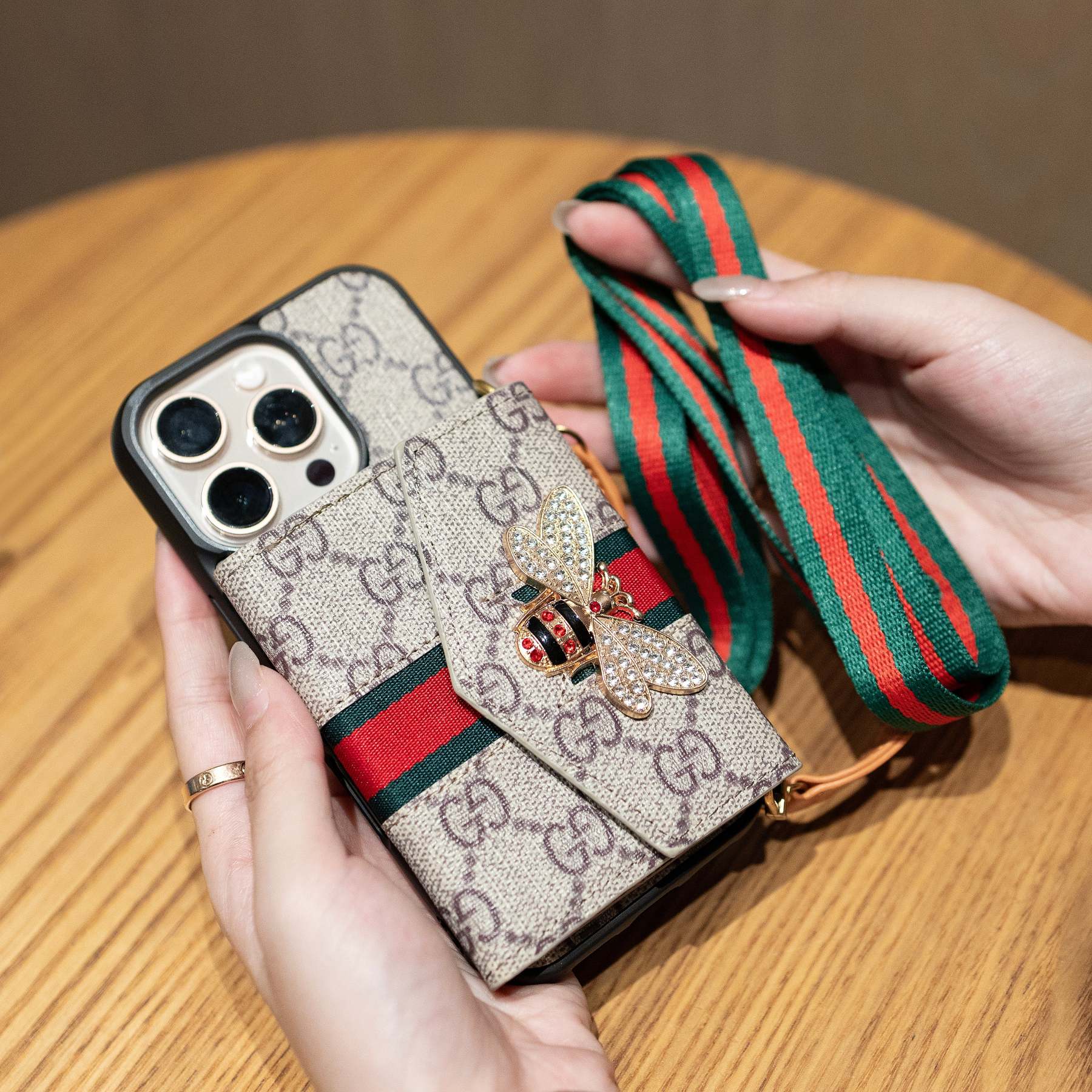 gg-advanced-crossbody-iphone-case-with-card-holder-shoulder-strap-1632