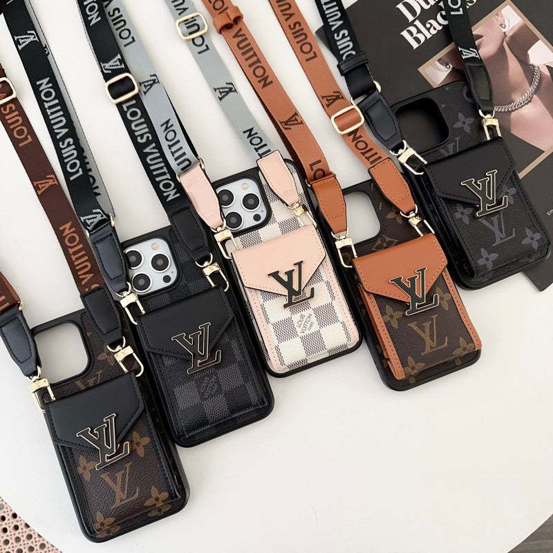 lou-card-bag-five-color-chain-iphone-case-8073