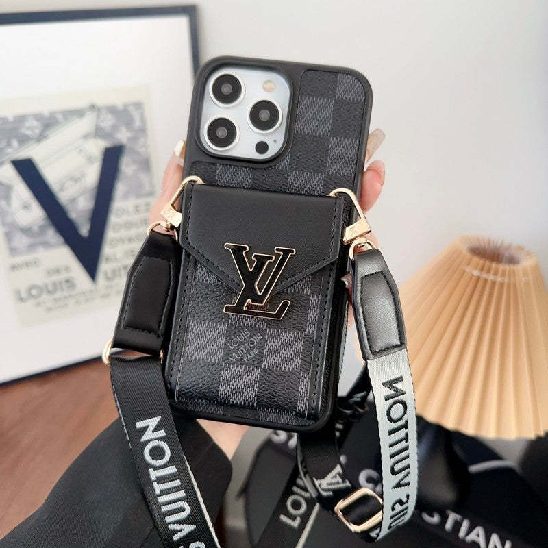 lou-card-bag-five-color-chain-iphone-case-8073