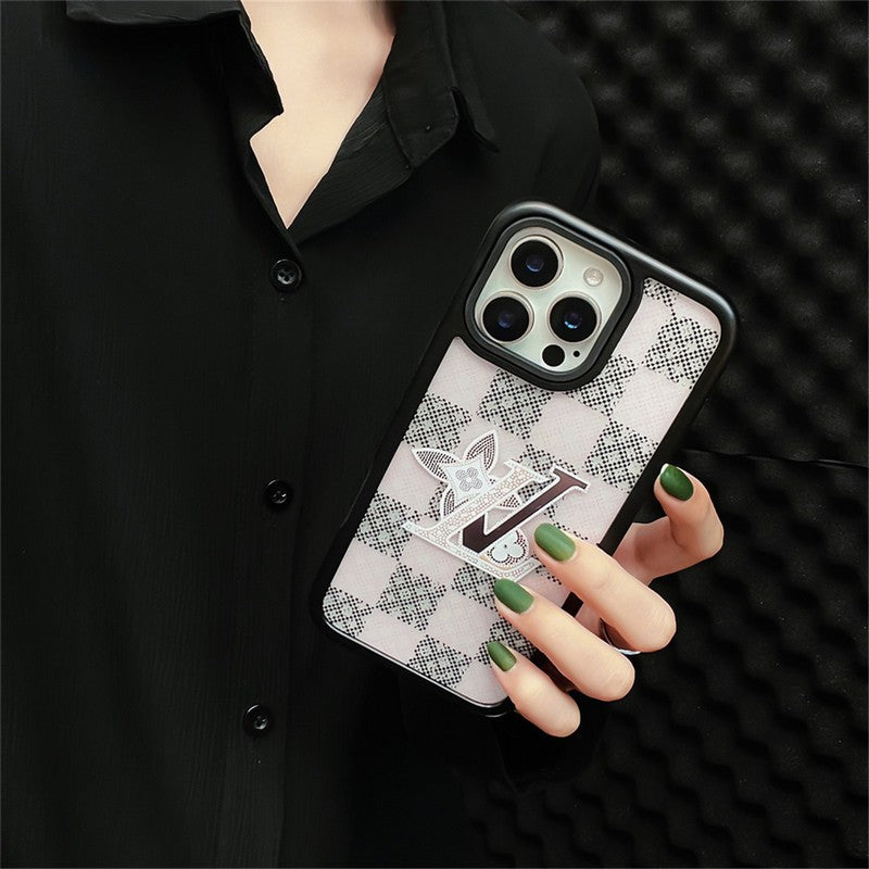 lou-black-corner-iphone-case-35