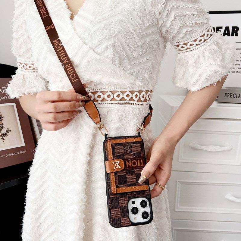 lou-card-bag-chain-classic-brown-iphone-case-995