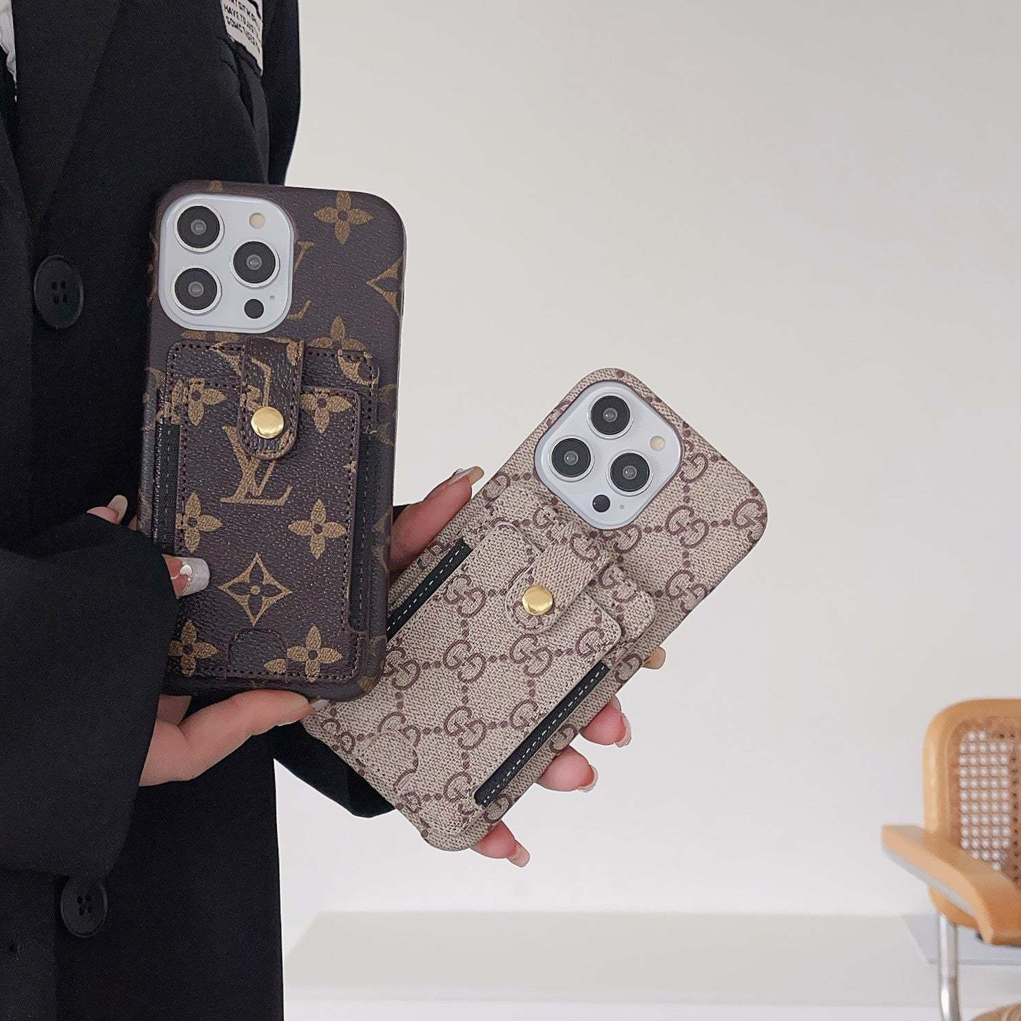 gg-card-holder-iphone-case-9533