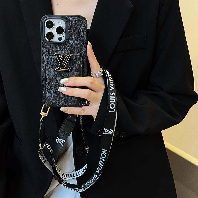lou-card-bag-chain-black-iphone-case-2862