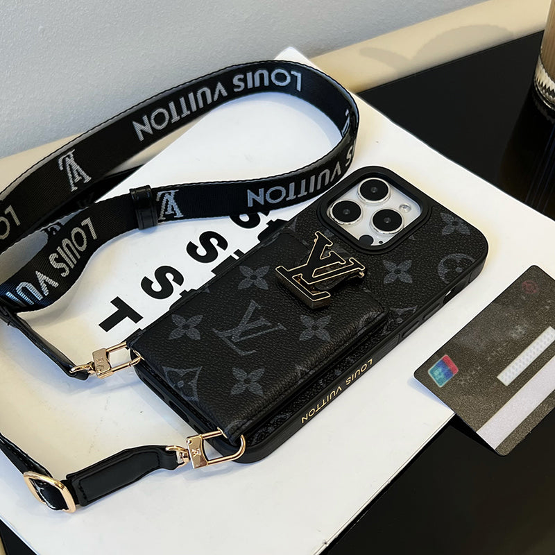 lou-card-bag-chain-black-iphone-case-2862