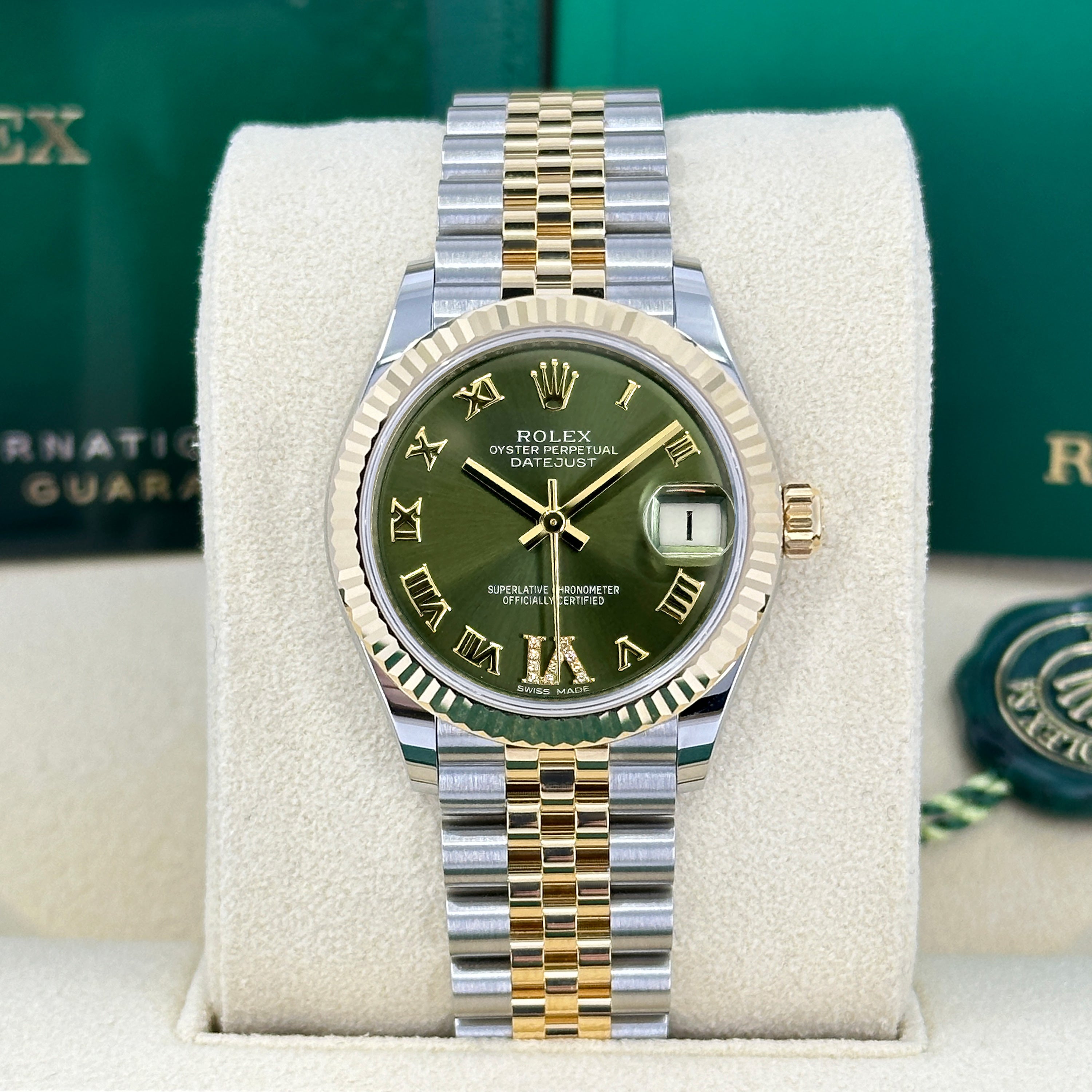 rolex-datejust-31-oystersteel-and-18k-yellow-gold-ref-278273-0016-3357