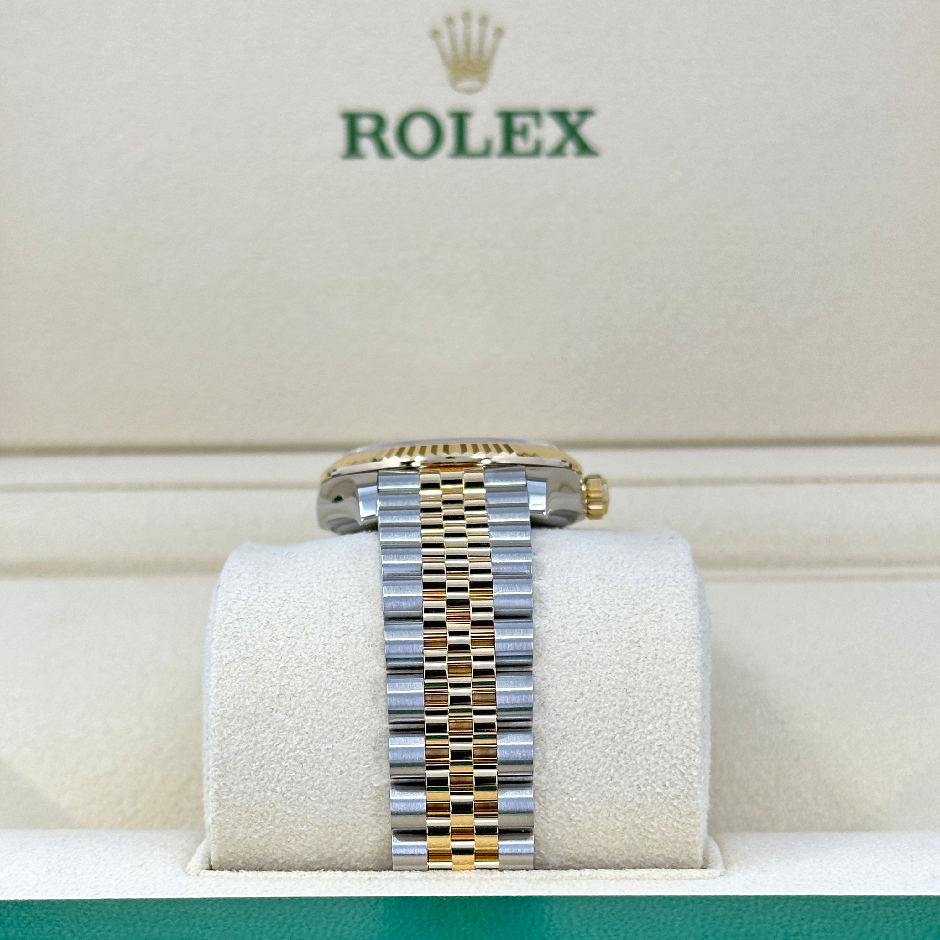 Rolex Datejust 31mm, Oystersteel and 18k Yellow Gold and Diamonds, Ref# 278273-0032