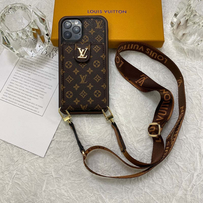 lou-card-bag-chain-iphone-case-3618