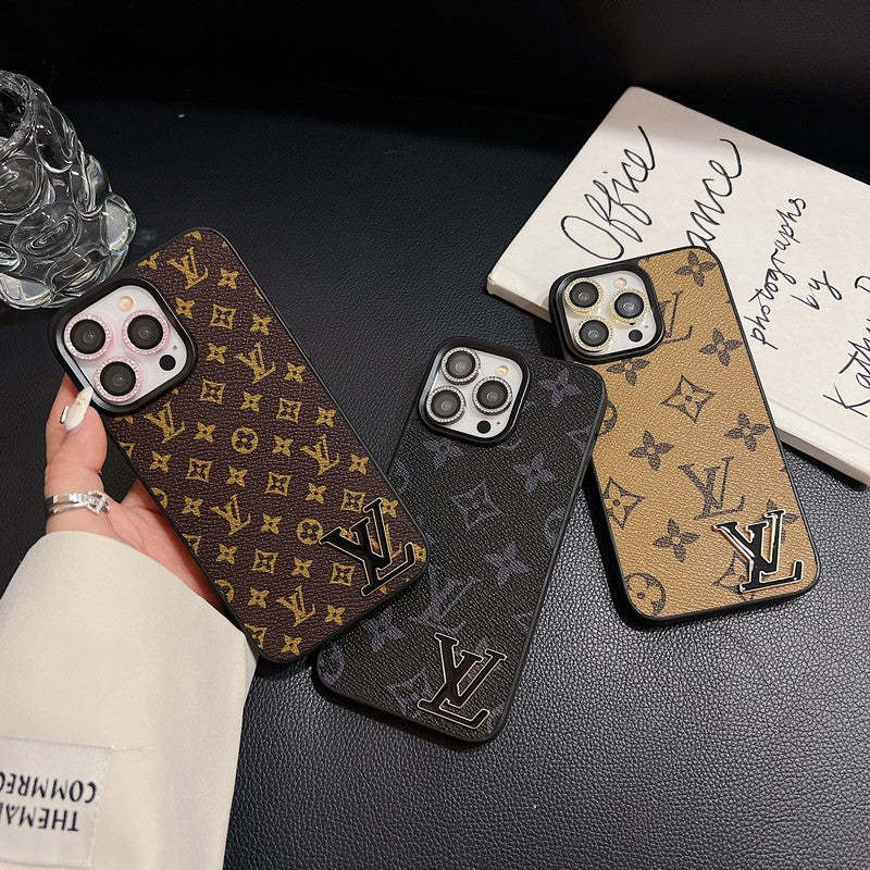 lou-black-logo-leather-iphone-case-8648