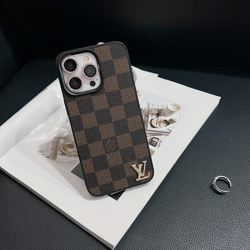 lou-classic-leather-iphone-case-4636