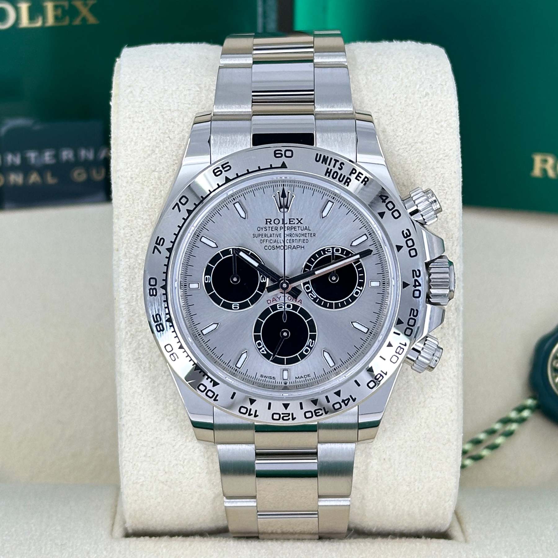 rolex-cosmograph-daytona-40mm-18k-white-gold-ref-126509-0003-9381