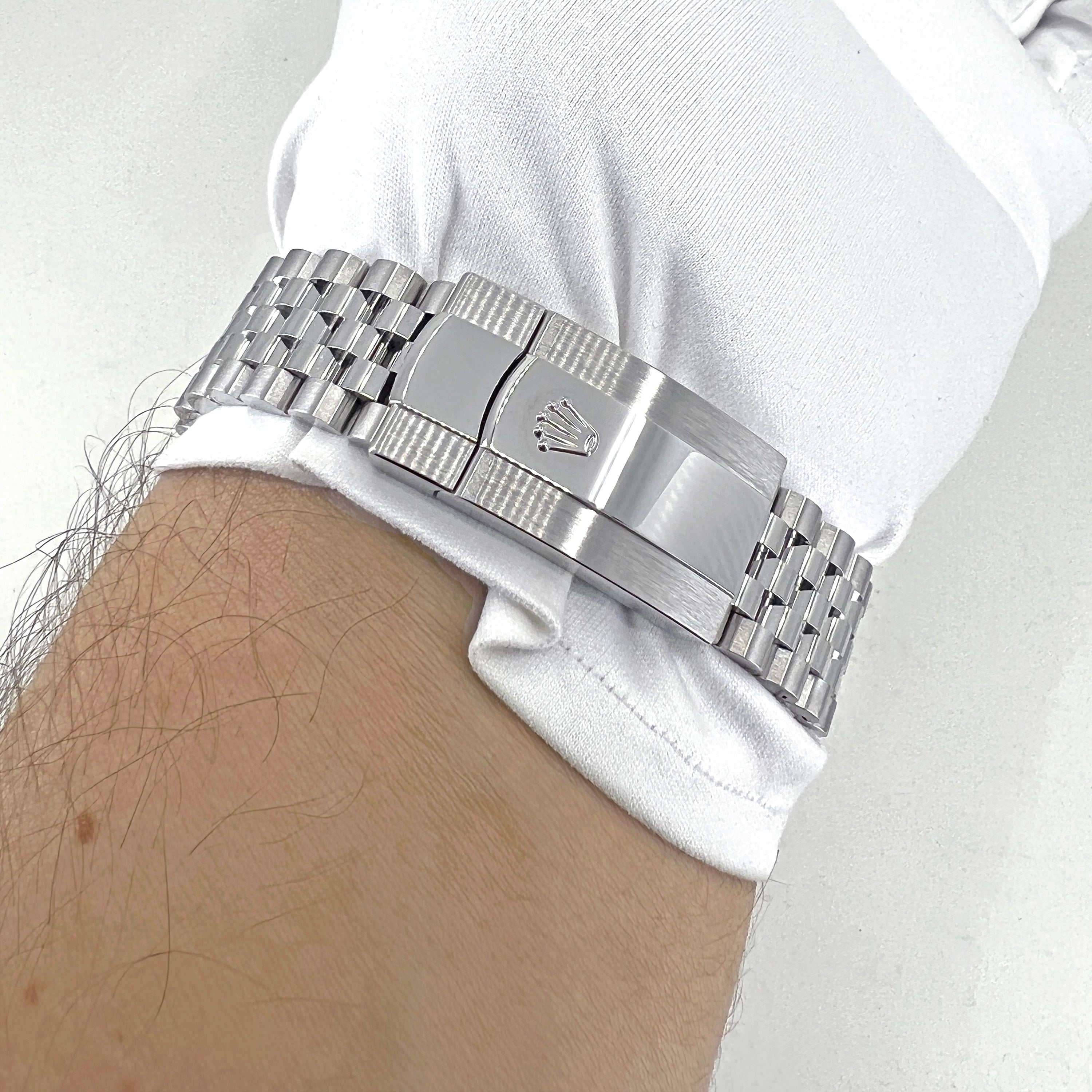 Rolex Datejust 41 Oystersteel and 18K White Gold 41 mm White Dial,  Ref# 126334-0010