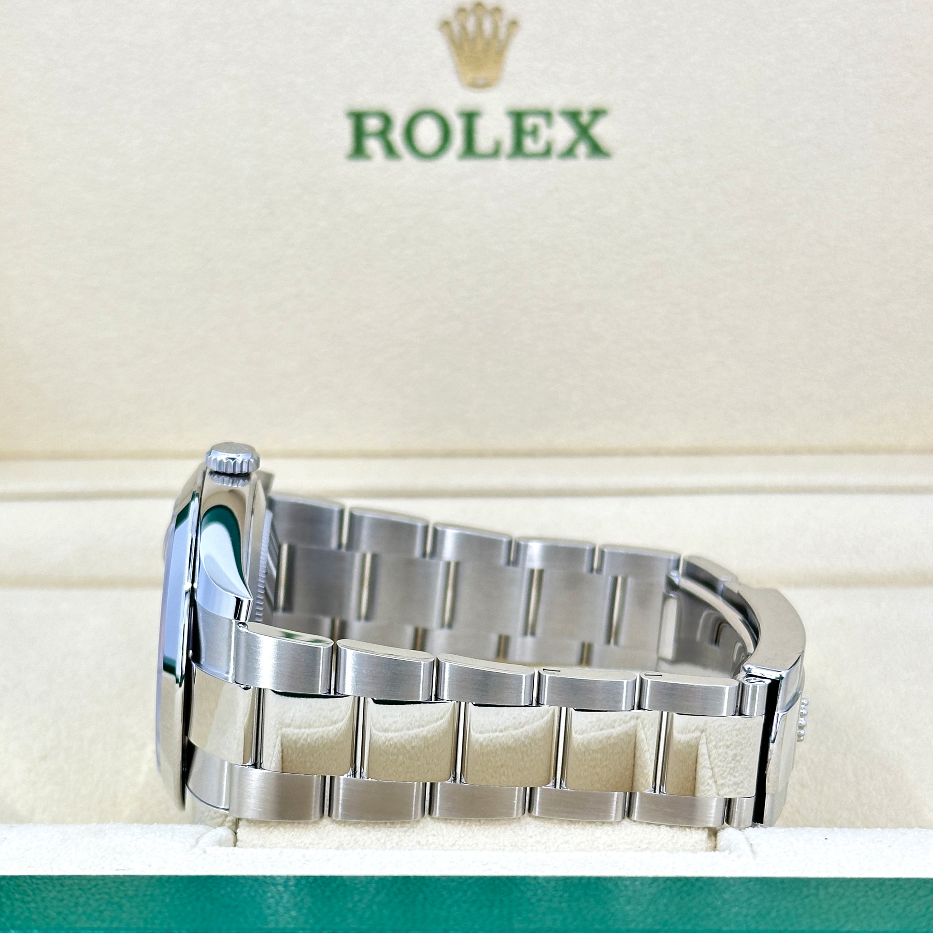Rolex Datejust 41 Oystersteel Ref# 126300-0013
